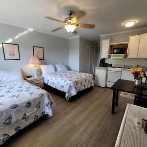 Double Room Two Double Beds